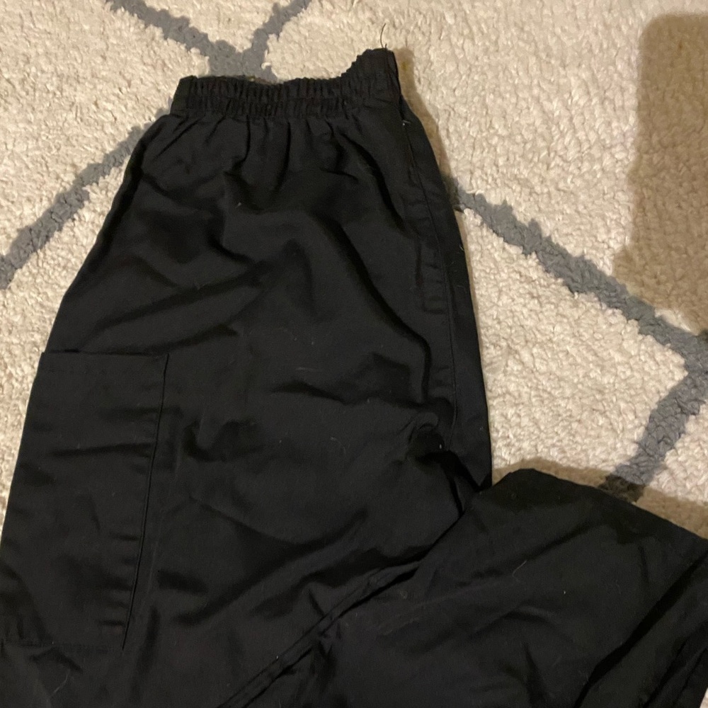 Scrub pants
